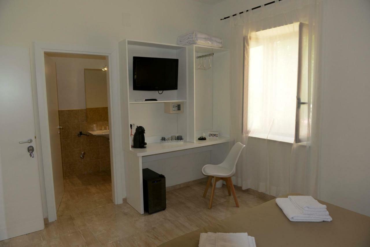 Porta Marina Guest Rooms Скалеа Екстериор снимка