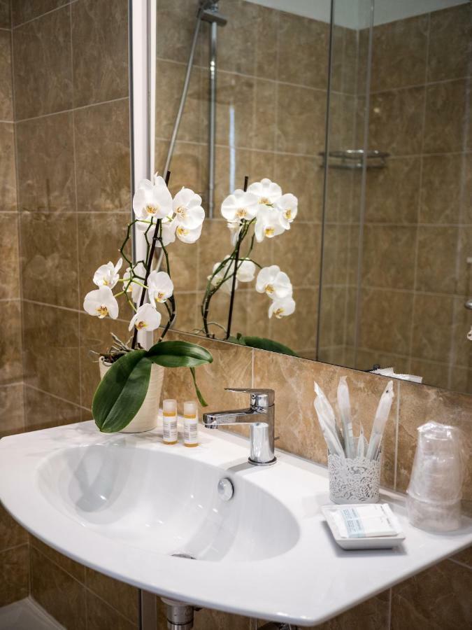 Porta Marina Guest Rooms Скалеа Екстериор снимка